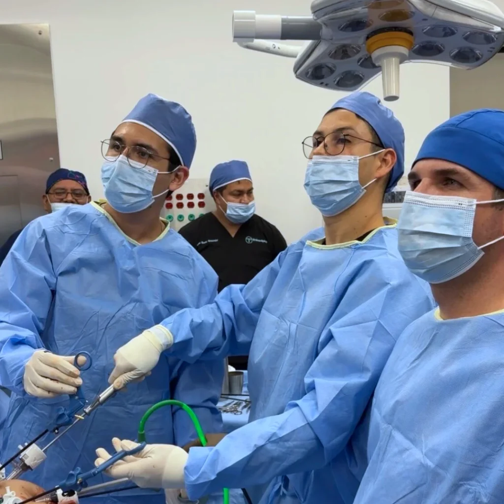 Dr. Antonio Marmolejo Cirugía de Hernia